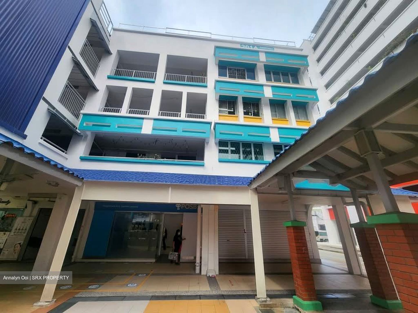 Tampines Street 21 (D18), Shop House #554243451